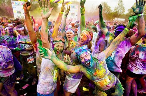 An Explosion Of Colours In Florence With The Color Run Tuscany
