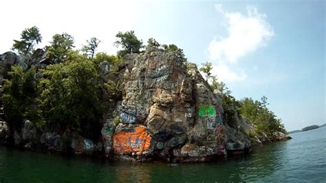 If you've never been, you can't miss this trip. Chimney Rock - Lake Martin - Alabama Cliff Jump - YouTube