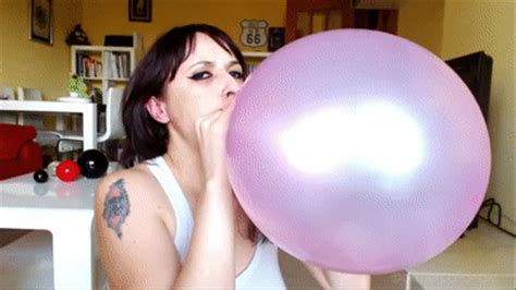 I Am Training My Lungs To Blow Balloons Big I Try Not To Get Sick My