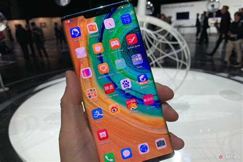 Huawei Now Worlds Biggest Phone Maker Despite Us Ban