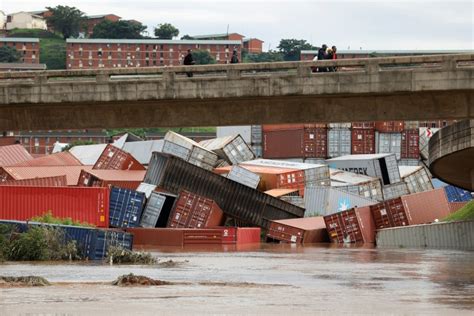 Bangkok Post Nearly 60 Dead In South Africa Floods