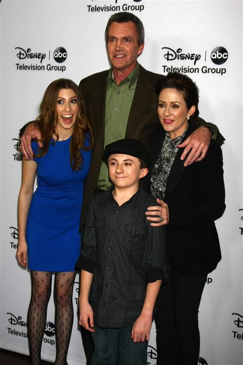 Los Angeles Jan 10 Clockwise From Left Eden Sher Neil Flynn