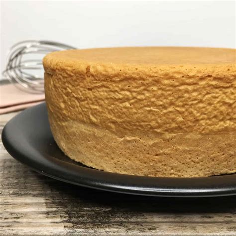 Turn the cakes out onto a wire rack and peel off the parchment. Temperature At Centre Of Sponge Cake - Sponge Cakes - Her sponge cake had a milkiness that was ...