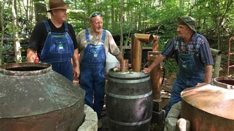 Moonshiners On Moonshining Moonshiners Videos Discovery