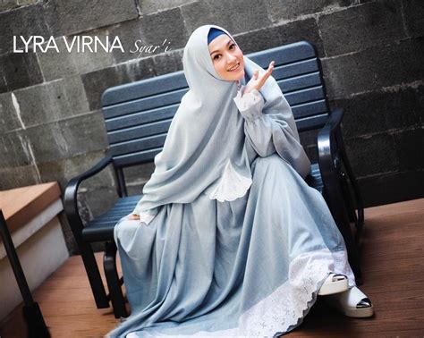 25 foto model gamis syar i lyra virna terbaru 2018 baju muslim gaya hijab model pakaian hijab