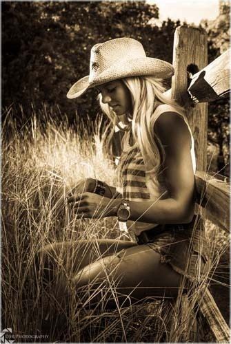 Cow Gurrrl Sexy Cowgirlbarn Boudoir Pinterest Cow Country Girls And Cow Girl