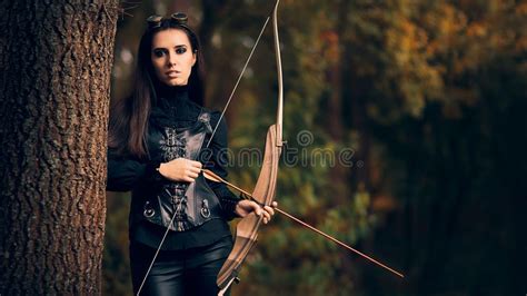 596 Female Warrior Bow Arrow Stock Photos Free And Royalty Free Stock