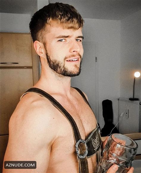 Maximilian Pichlmeier Sexy Shirtless Aznude Men