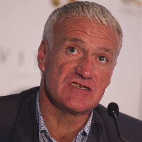 Football statistics of didier deschamps including club and national team history. Didier Deschamps s'est fait refaire les dents et la photo ...