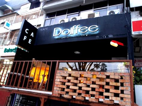 The only shortcomings then were the extremely bad attitude of the myanmar service staff & the deplorable. Best Restaurant To Eat - Malaysian Food Blog: Doiffee Café ...