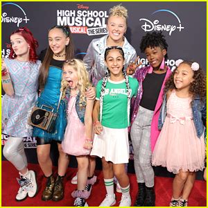 JoJo Siwa’s XOMG POP! Announces New Line of Products Coming In 2023