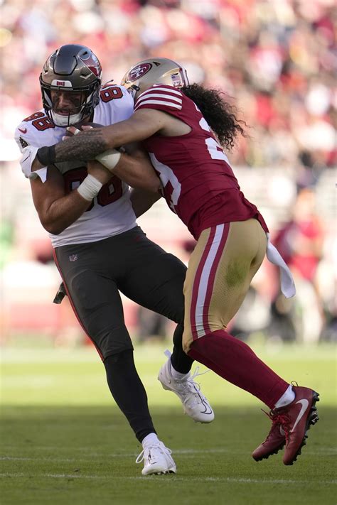 49ers Safety Talanoa Hufanga Will Miss The Rest Of The Season With A Knee Injury The San Diego