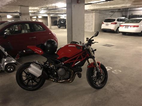 Any members able to assist with a ducati monster 1100 evo abs 2011 2013 service/ repair manual in pdf??? First Ducati - 2012 Monster 1100 EVO : Ducati