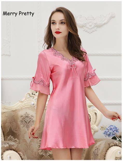Merry Pretty Women Nightwear Long Robe Pink Silk Robe Woman Nightwear