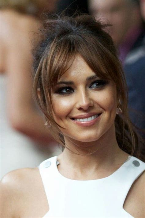 Ways to wear curtain bangs, according to celebs. Cheryl cole curtain fringe | Celebrity bangs, Long hair ...