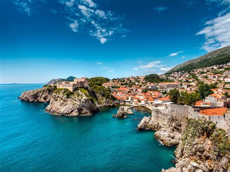 The country attracts maximum tourists during the months of july and august when the temperature is perfect for swimming and other water adventures. Dubrovnik Tourist Limit: Croatian City to Place ...