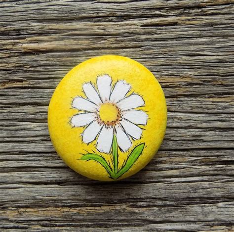 Daisy On Yellow Painted Rock Decorative Accent Stone Paperweight