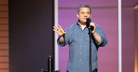review patton oswalt s i love everything netflix special