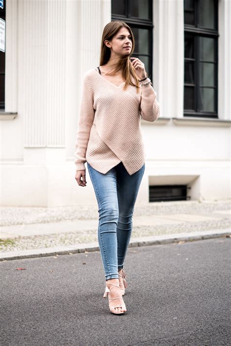 How To Combine Pink And Denim Autumn Outfit 2016