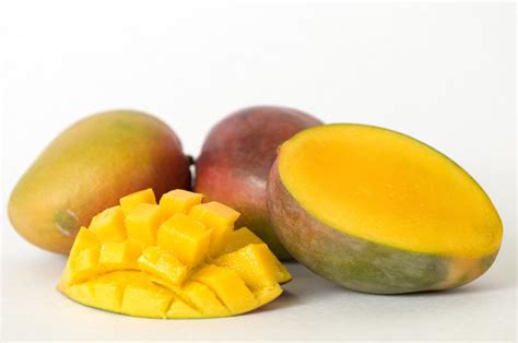 My favourite fruit is papaya : Essay my favorite food fruit mango