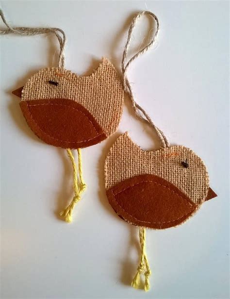 Vintage Wool And Hessian Robin Festive Hangerdecorationornament With