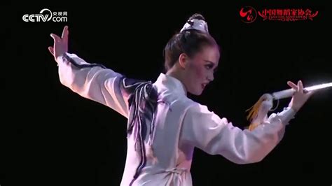 beautiful chinese sword dance youtube