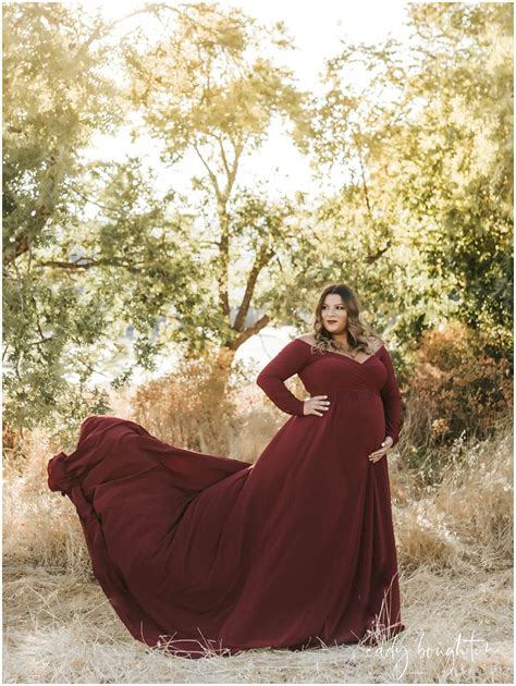 Gorgeous Maternity Session Long Flowy Red Dress Gown Photography
