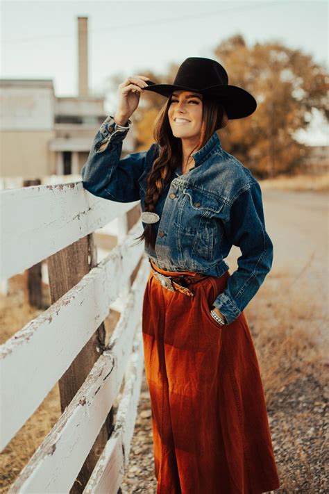 2019 Nfr Style Guide Featuring Vogt Western Influencers Nfr Outfits