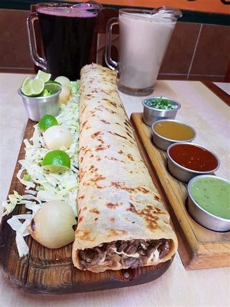 Burrote De Chihuahua Mexicanfood