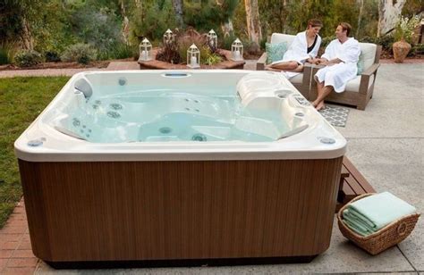 Four Winds Spas Reviews 2023 Cost Models And Ratings