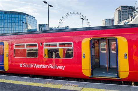 South Western Railway Staff To Strike For 27 Days In December Londonist