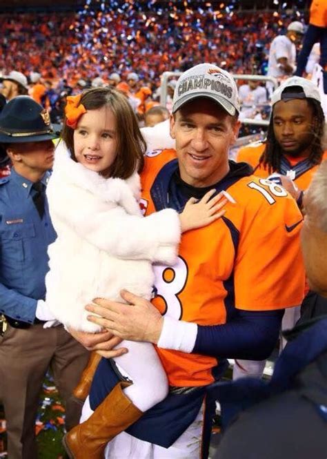 Peytons Daughter Peyton Manning Broncos Football Denver Broncos