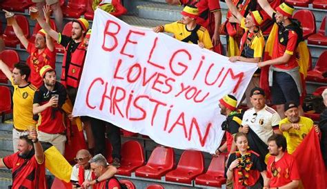 Eine positive nachricht vom dbu: EM 2021: Dänemark und Belgien unterbrechen Gruppenspiel für Ehrung von Christian Eriksen