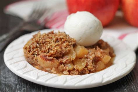 Reduce heat to low, and simmer 15 minutes, or until soft. Instant Pot Apple Crumble - Vegan - The Honour System