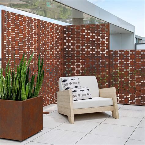 Veradek Quadra Decorative Outdoor Divider Set With Stand