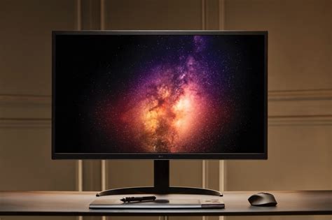 Lg Ultrafine Oled Pro The Worlds First 32 Inch Oled And 4k Monitor Is