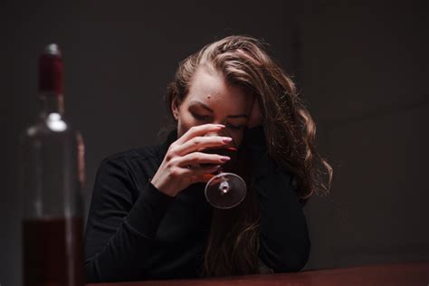 7 Efectos Del Alcohol En El Cerebro Y Sus Consecuencias A Largo Plazo
