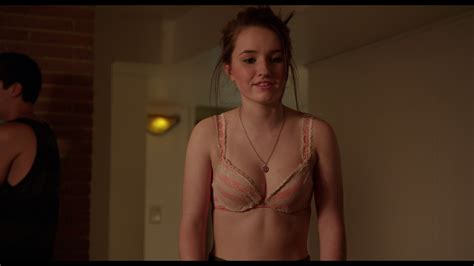 Kaitlyn Dever Nude Pics Page