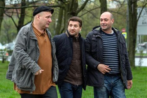 Дмитрий быковский появился на свет 29 января 1969 года в небольшом городе фрунзе. Дмитрий Быковский и его роль Джексона из "Ментовских войн ...