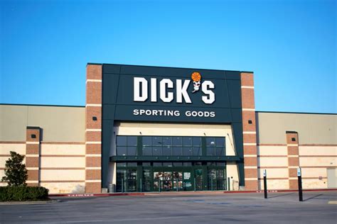 Dicks Sporting Goods Sees Ecommerce Surge