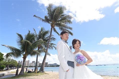 Honolulu Weddings Ala Moana Beach With Atsushi And Aya
