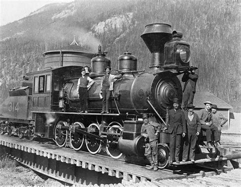 Cpr Engine No 314 At Field Canadian Pacific Railway Old Train