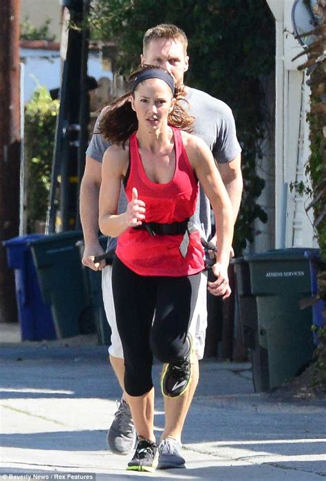 Minka Kelly Pulls Along Her Personal Trainer In Gruelling Workout