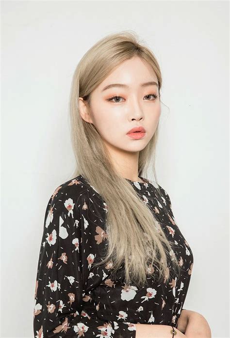 Pin By Patty On Ulzzang Korean Hair Color Blonde Hair