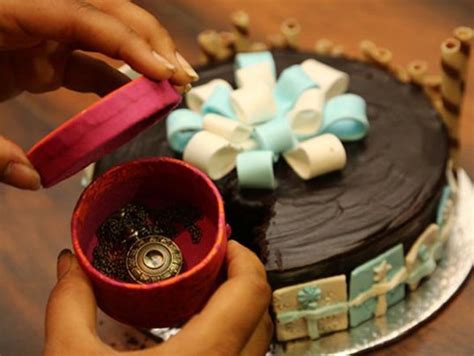 Free shipping sameday all over the country. Gift in a Cake - Best Birthday Gifts Online in India