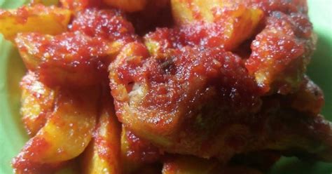 Bumbu tabur balado dengan rasa pedas yang mendominasi ditambah rasa manis dan gurih yang khas. Resep Balado kentang paha ayam pedas manis oleh DAPUR ...