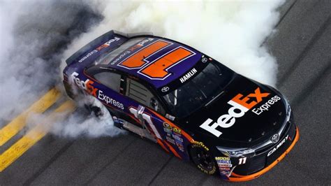 Nascar sprint cup race number 1 of 36 sunday, february 14, 2010 at daytona international speedway, daytona beach, fl 200 laps* on a 2.500 mile paved track (500.0 miles). Hamlin wins Sprint Unlimited - Speedcafe