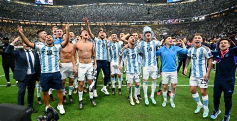 1500x768 Resolution Argentina World Cup 2022 Victory Celebration