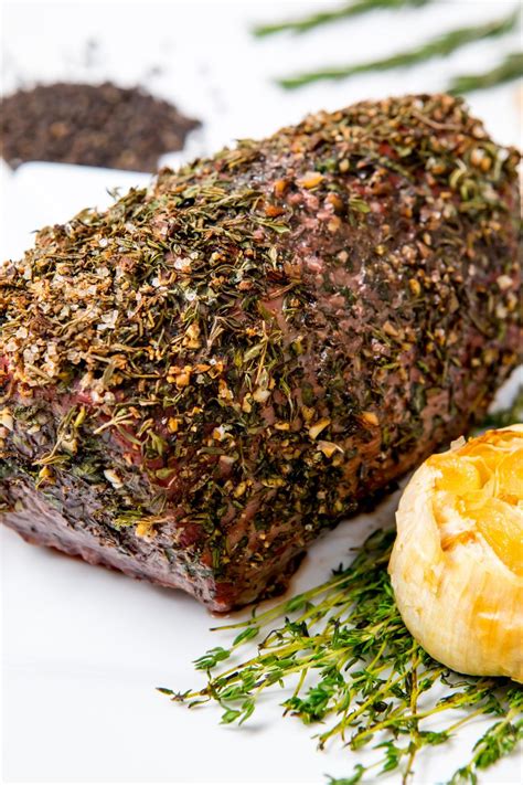 Our butchers will gladly trim and tie the entire. Garlic herb-crusted roast beef | Recipe in 2020 | Roast ...