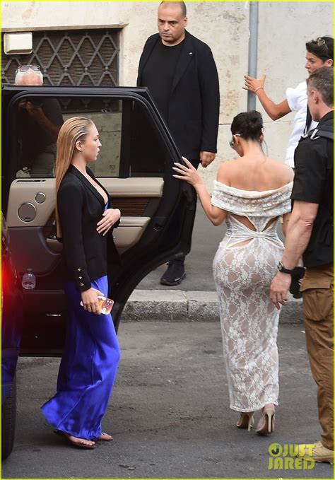 Kim Kardashian Meets Up With Kate Moss To Visit The Vatican Photo 4579140 Kate Moss Kim